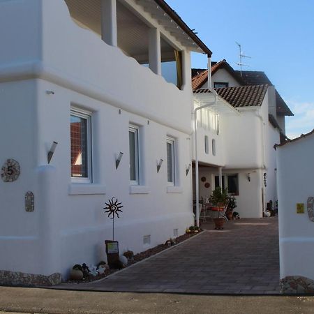 Ferienwohnungen Wie Im Sueden Grossostheim Exterior photo