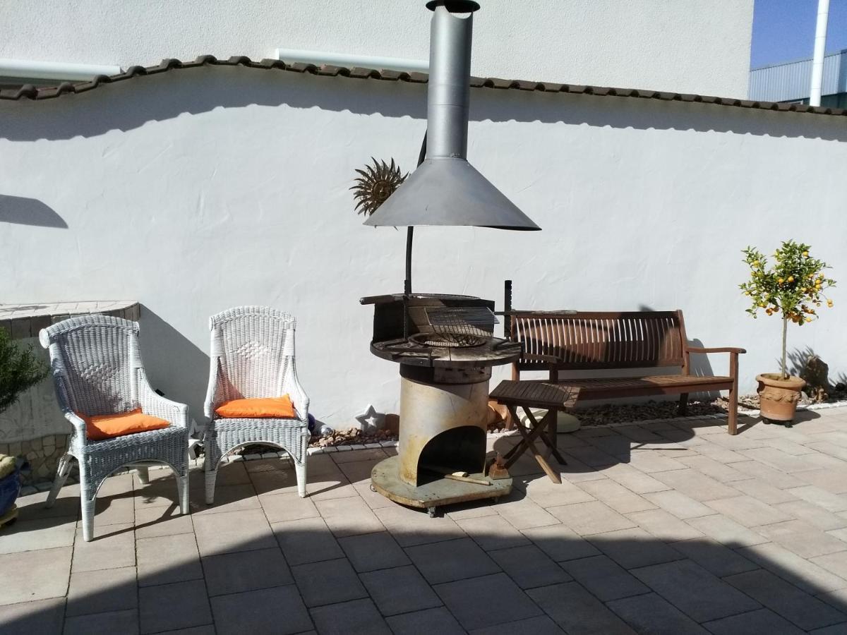 Ferienwohnungen Wie Im Sueden Grossostheim Exterior photo